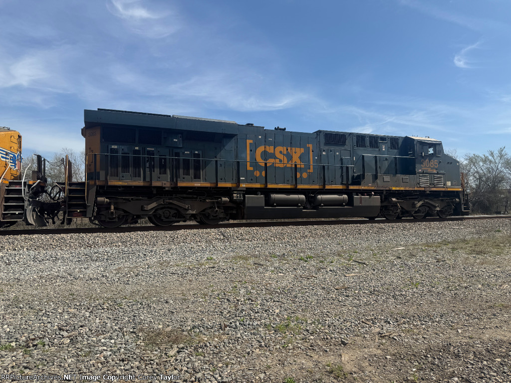 CSX 3085